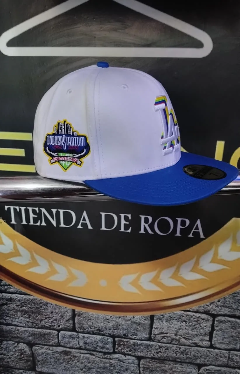 Gorra modelo 21 disponible en PRESENCIA, Cartagena